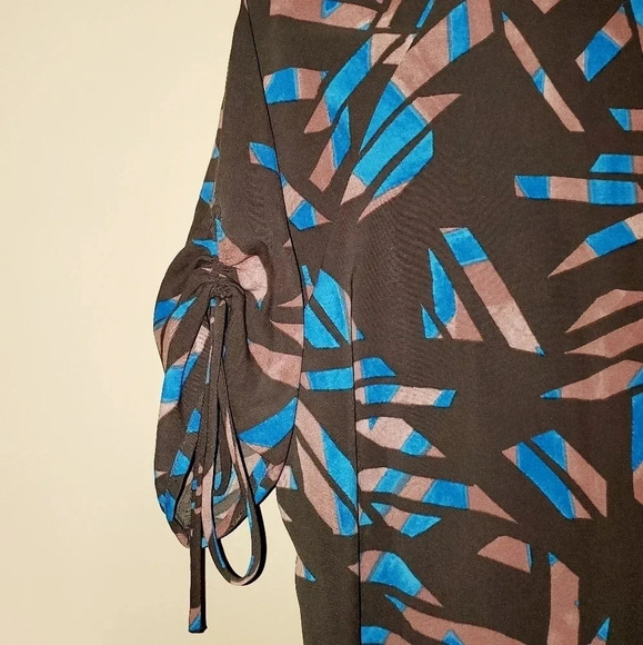 Daisy Fuentes women's size small shift dress - Picture 3 of 4